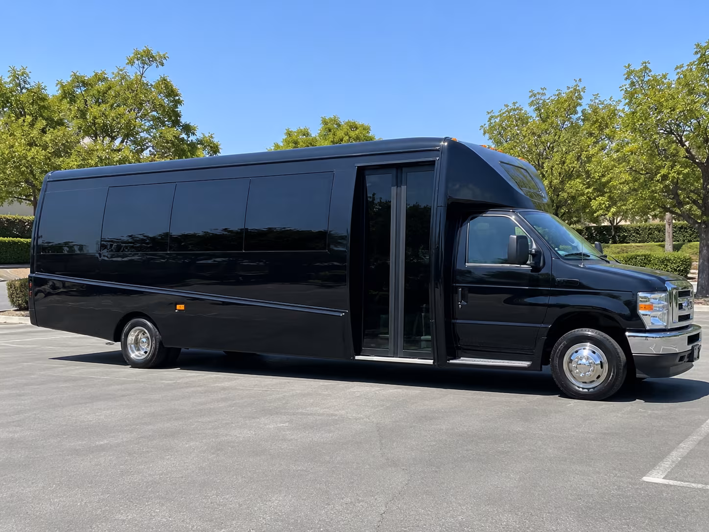 choose a minibus for downtown santa fe concert nights at the lensic and beyond