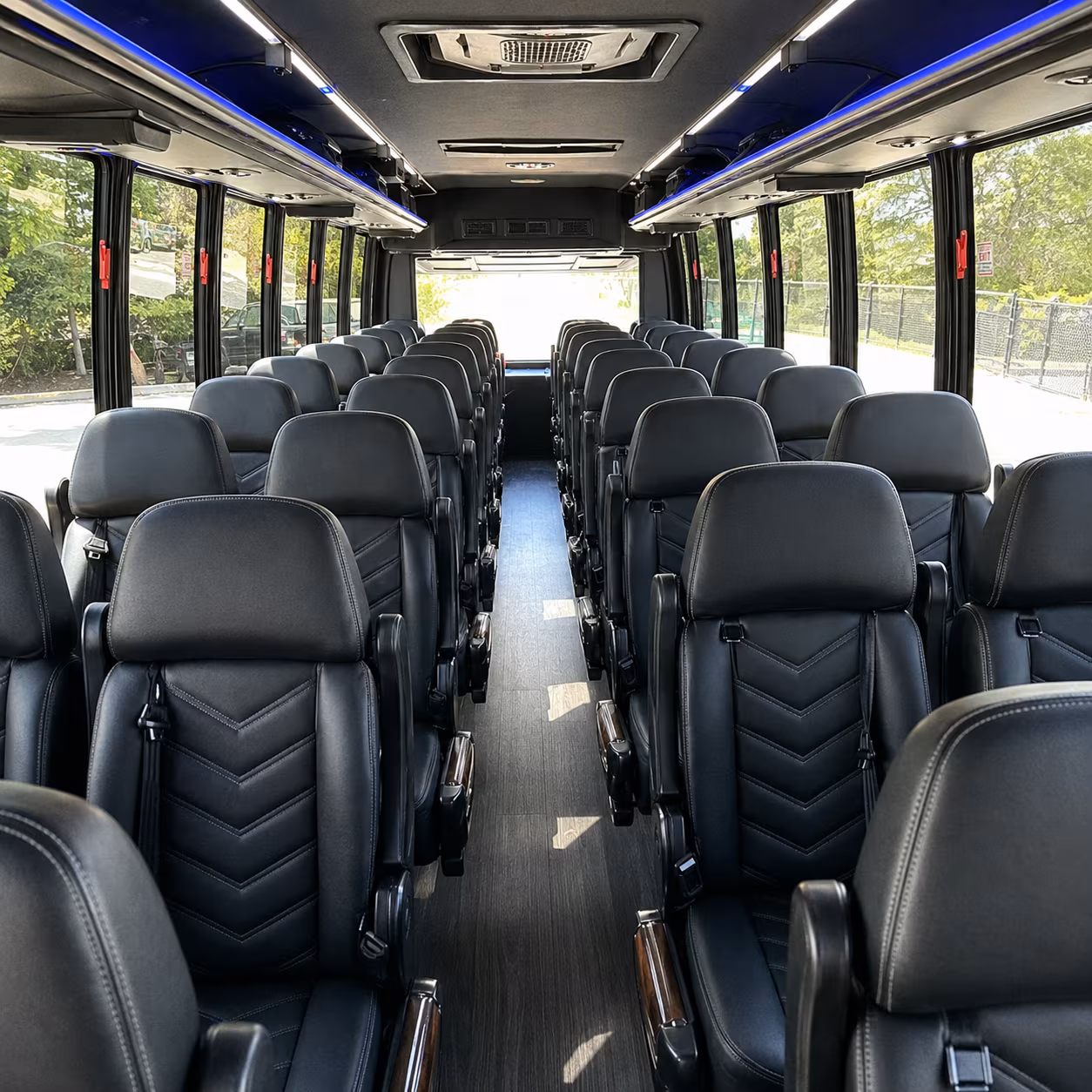 minibuses for historic downtown parishes and canyon road