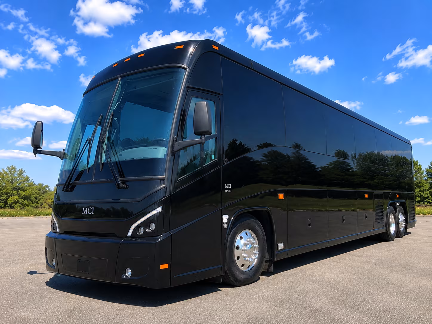 wedding guest shuttles between santa fe hotels and historic venues